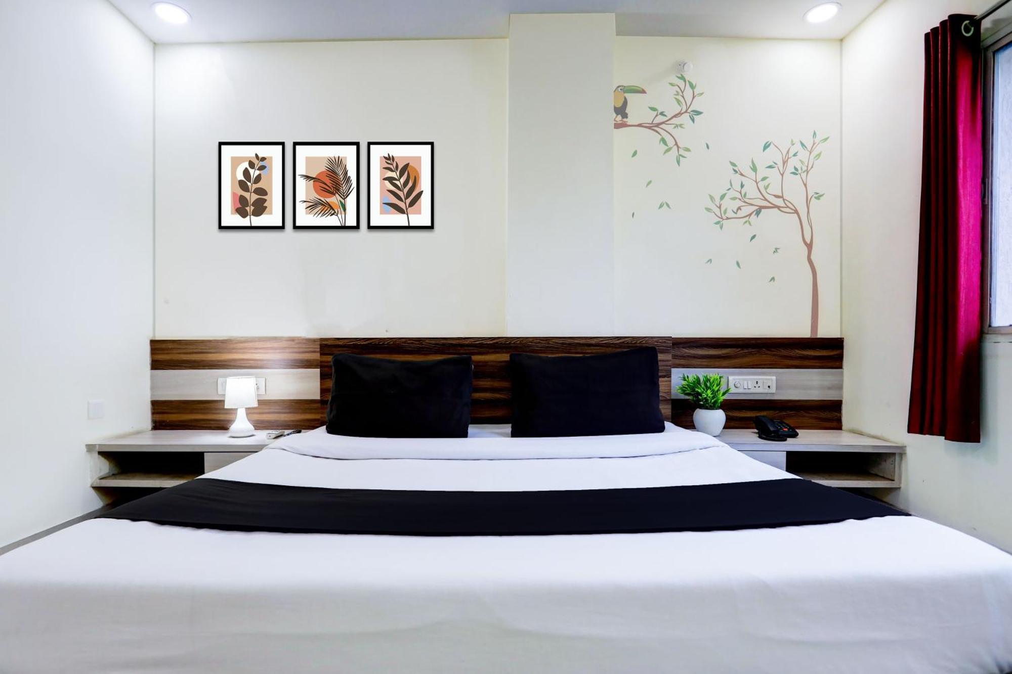 Super Townhouse Hoshangabad Road Near Aashima Mall Samarda Kaliasot Экстерьер фото