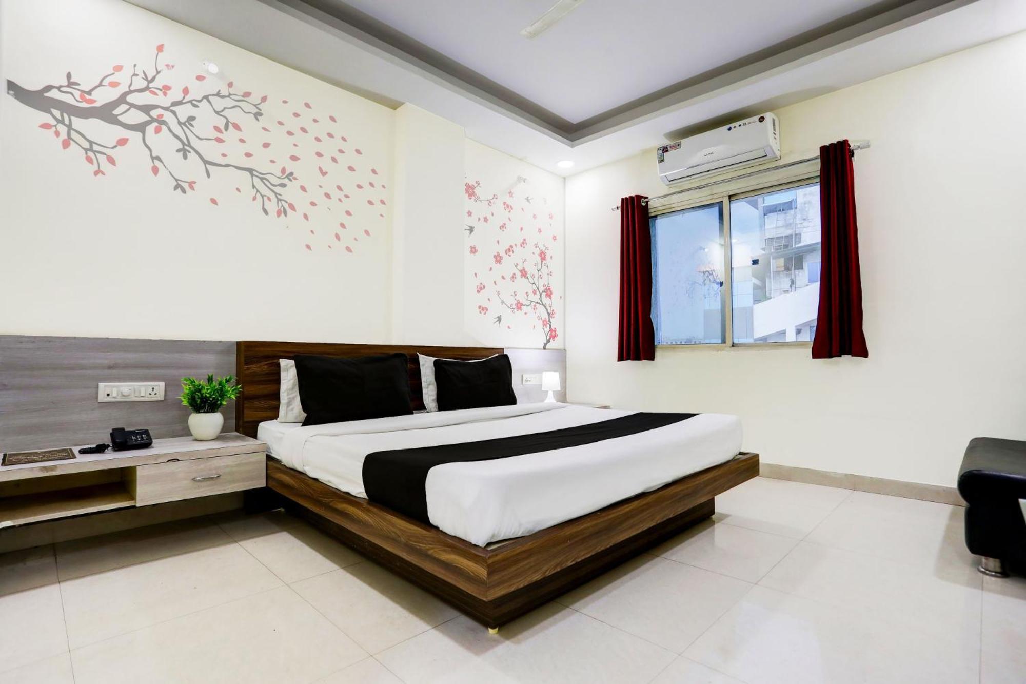 Super Townhouse Hoshangabad Road Near Aashima Mall Samarda Kaliasot Экстерьер фото