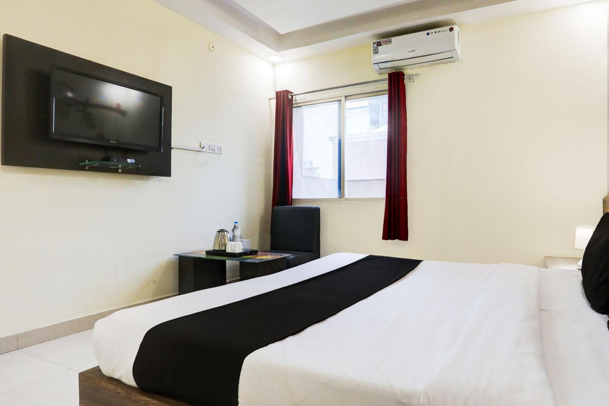 Super Townhouse Hoshangabad Road Near Aashima Mall Samarda Kaliasot Экстерьер фото