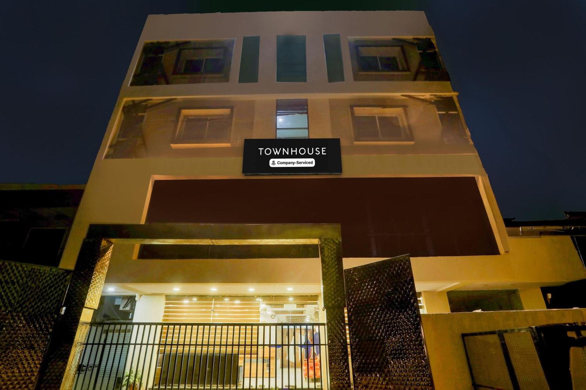 Super Townhouse Hoshangabad Road Near Aashima Mall Samarda Kaliasot Экстерьер фото