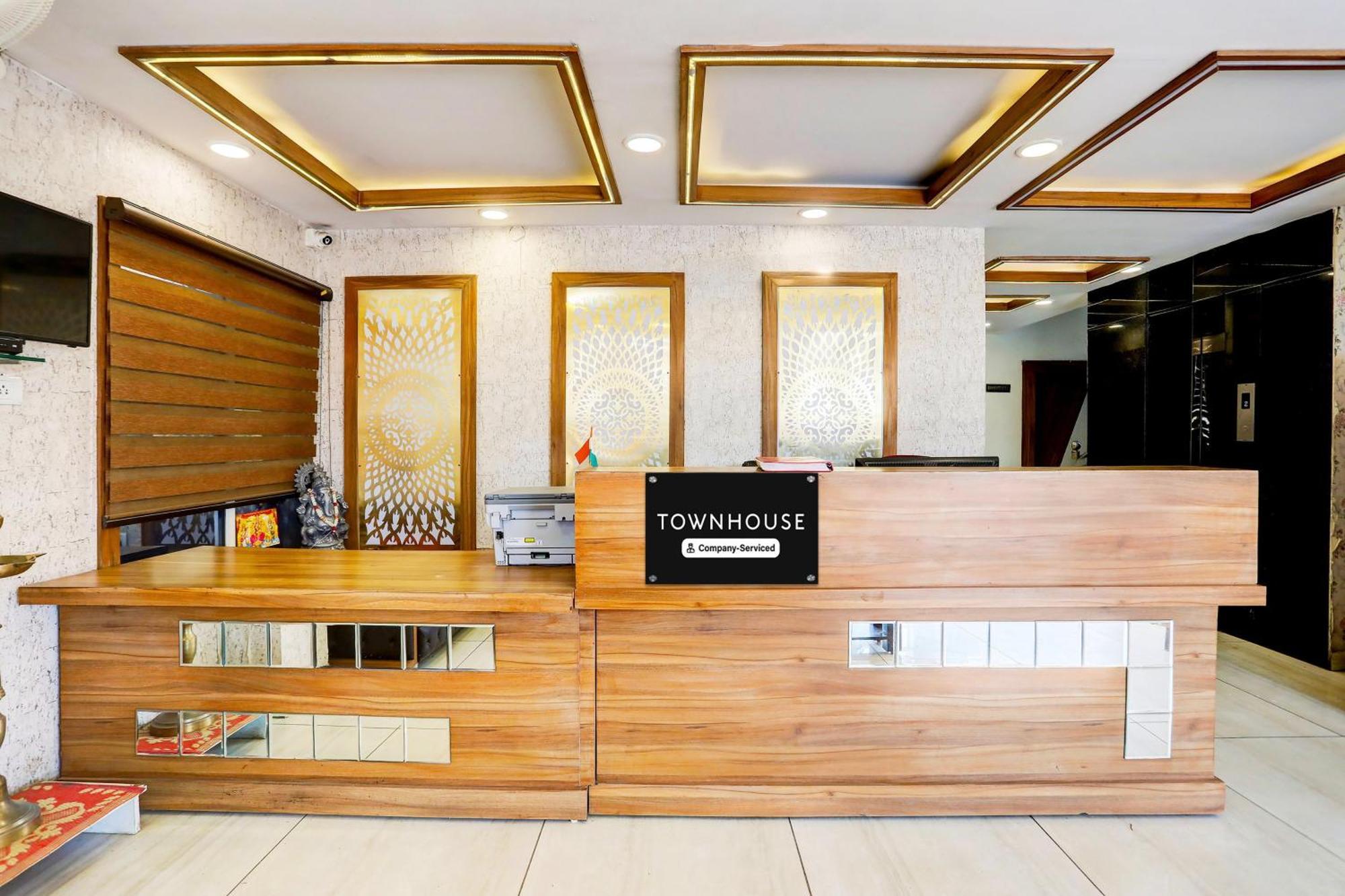 Super Townhouse Hoshangabad Road Near Aashima Mall Samarda Kaliasot Экстерьер фото
